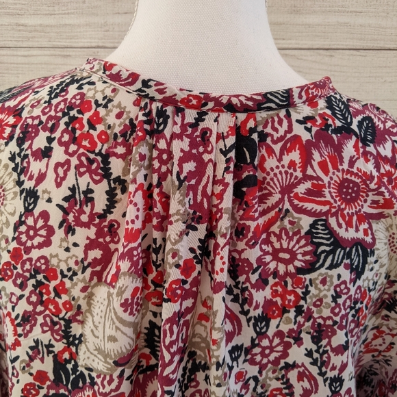 Lucky Brand top size medium, pink floral - Picture 9 of 12